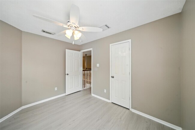 Building Photo - 3119 Waters Way Dr