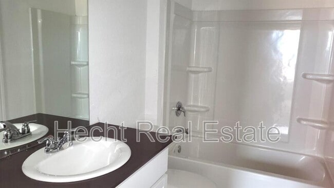 Building Photo - 5911 Coahulia Rdg