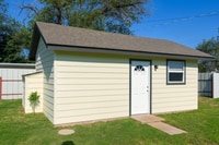 Building Photo - 3202 Baylor St