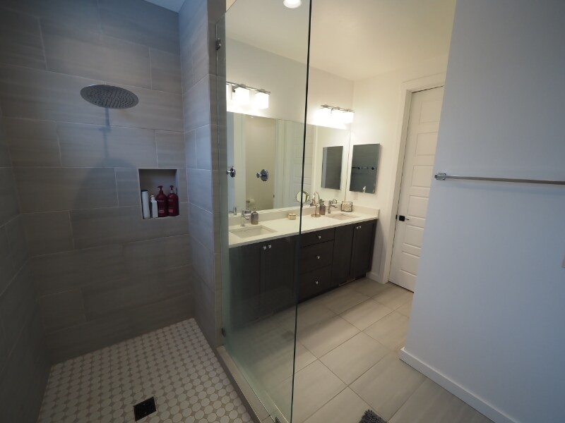 Building Photo - 1504 New Holland Dr