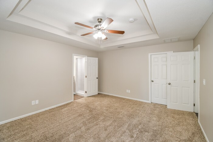 Building Photo - 10884 Campus Heights Ln