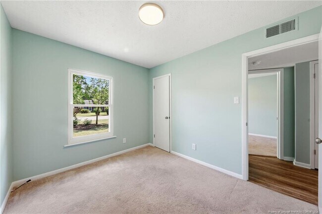Building Photo - 6791 Seaford Dr