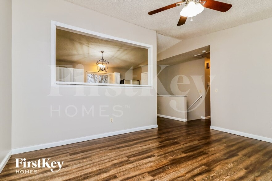 Building Photo - 1357 Buffalo Rock Dr
