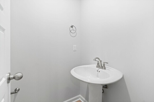 Building Photo - Nautilus Landing Luxury Townhouse