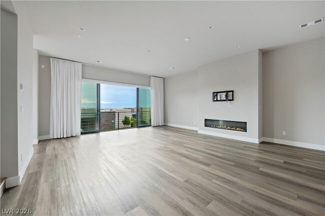 Building Photo - 446 Tranquil Peak Ct