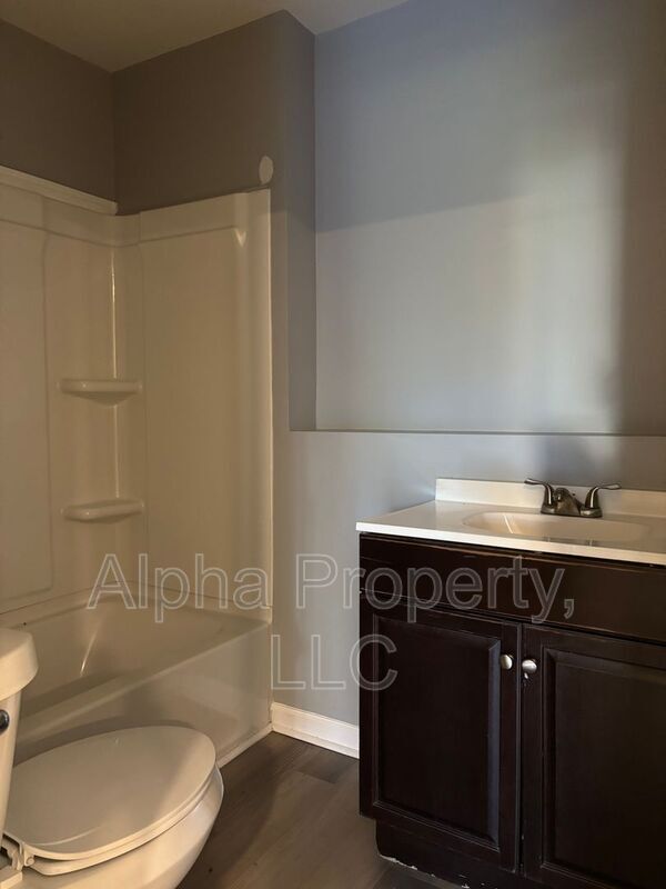 Building Photo - 205 Floyd Rd