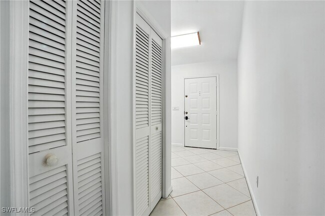Building Photo - 1301 Piper Blvd