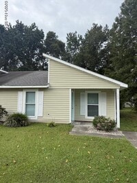Building Photo - 100 Twin Wood Dr