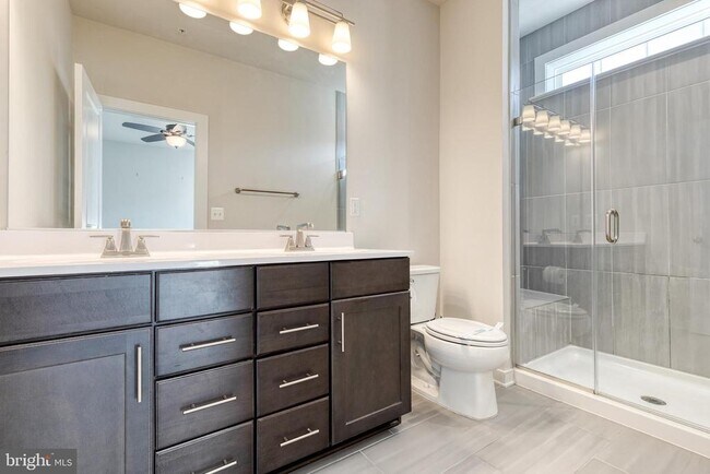 Building Photo - 1424 Becknel Ave