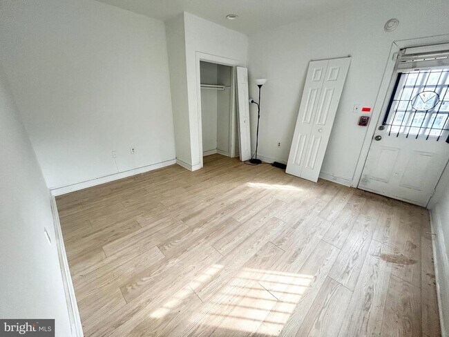 Building Photo - 3618 Spring Garden St