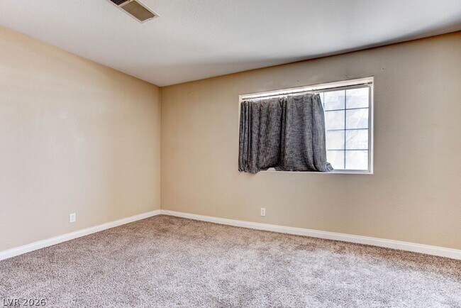 Building Photo - 3661 Renovah St