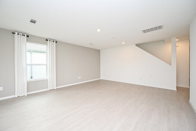 Building Photo - 17718 Seed Drill Ln