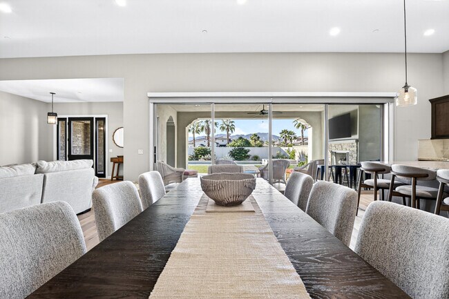 Building Photo - 55120 Autumn Valley Ct