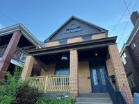Building Photo - Pittsburgh, Mt. Washingtom Neighborhood- 3 Bedroom 1 Bath House, Yard