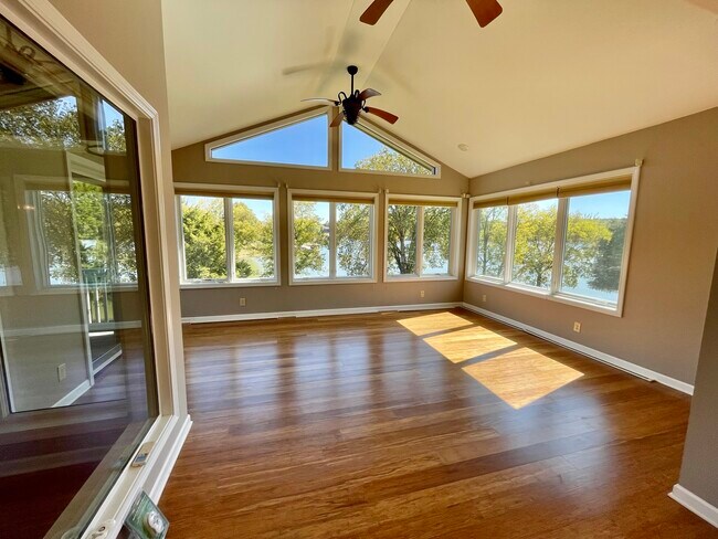 Building Photo - 209 Bokoshe Cir