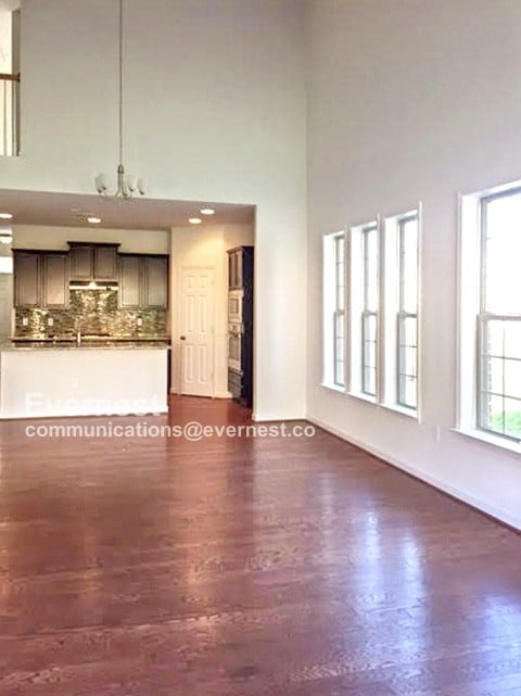 Building Photo - 600 Haven Mews Cir