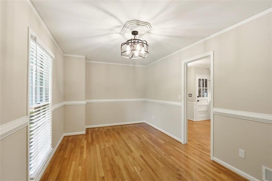 Building Photo - 435 Stonebridge Dr