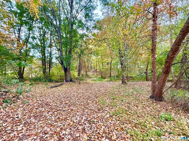 Building Photo - 129 Rowayton Woods Dr