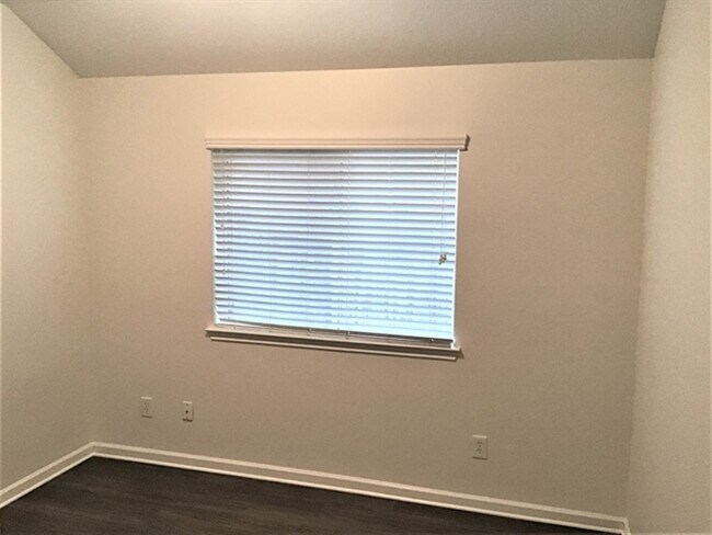 Building Photo - 4910 Monarch Meadow Ln