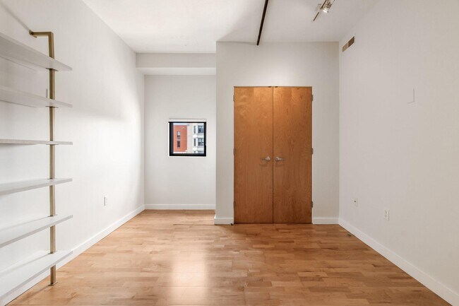 Building Photo - 1125 11th St NW