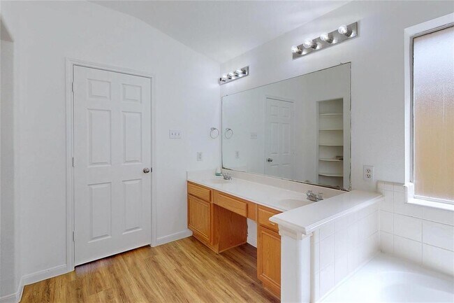 Building Photo - 20226 Sunset Ranch Dr