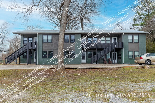 Building Photo - 2608 20th Ave N