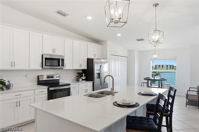 Building Photo - 5427 Double Eagle Cir