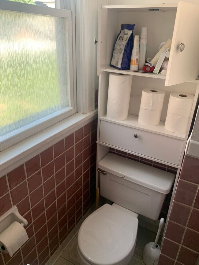 Building Photo - 41 Worrall Ave