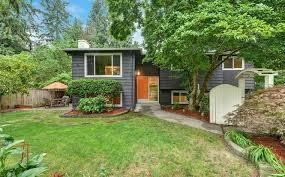 Building Photo - Beautiful 4 Bedroom Gem – Walk to Juanita Beach! Special Price + Dec 15 Move-In Incentive!