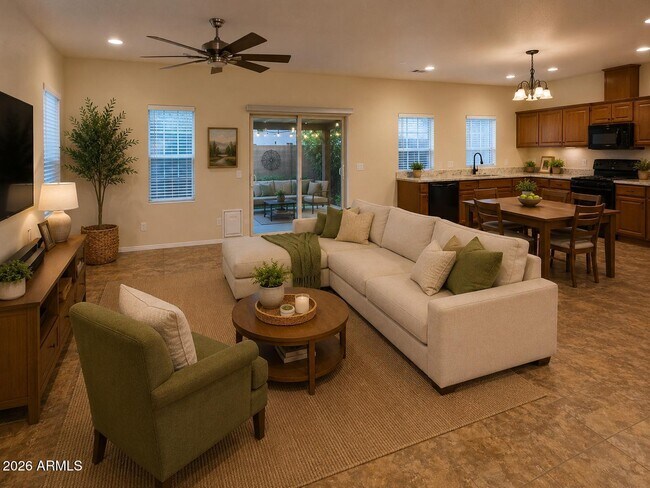 Building Photo - 8773 W Dahlia Dr