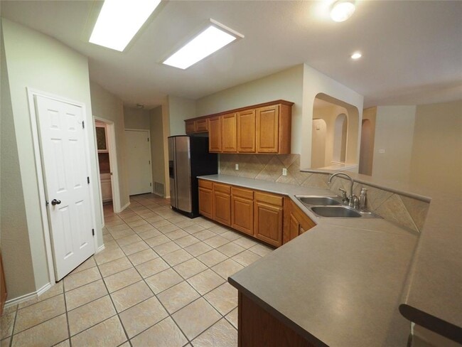 Building Photo - 14501 Wharton Park Trail
