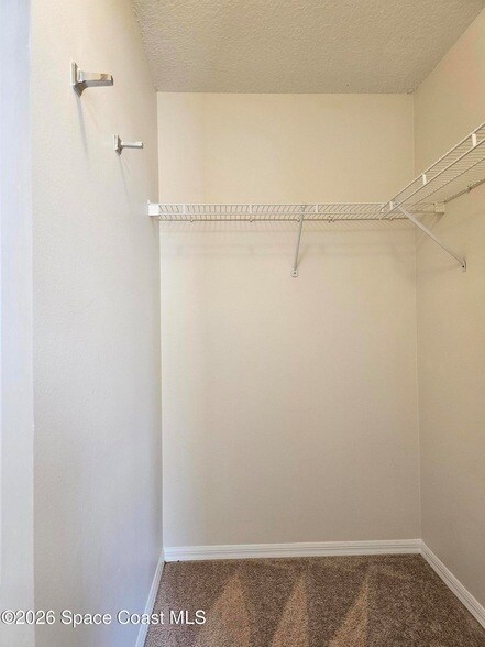 Building Photo - 1736 Vista Lake Cir