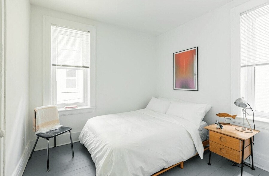 Building Photo - Holbrook Apartments