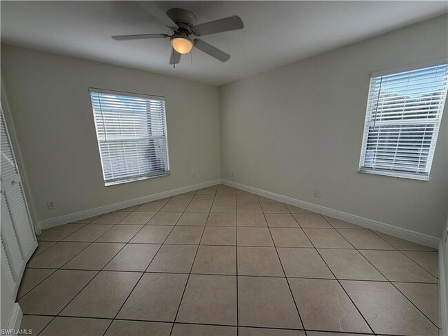 Building Photo - 1392 Churchill Cir