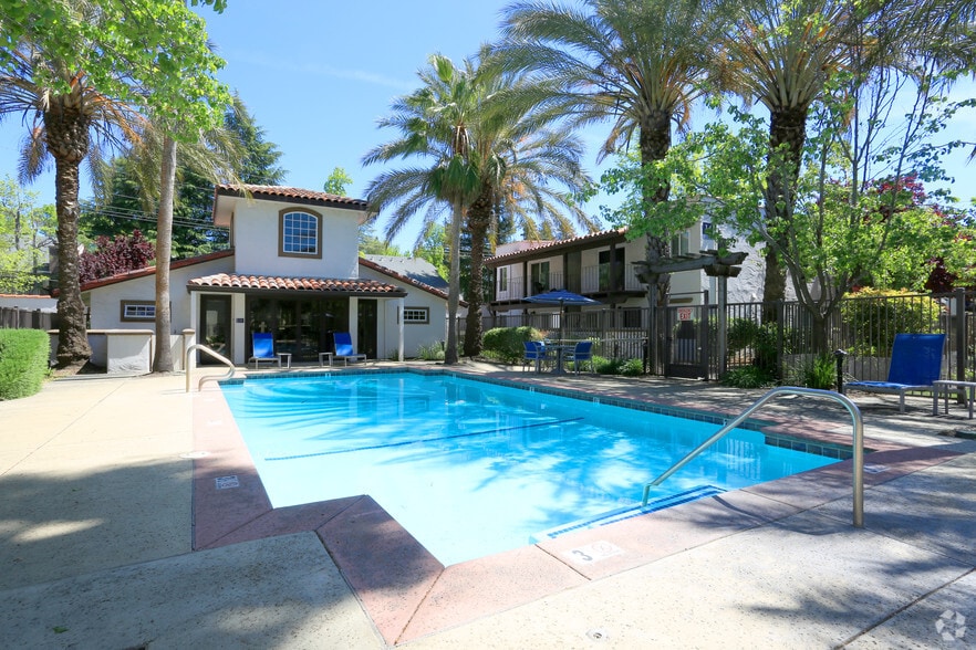 Primary Photo - Montecito Villas