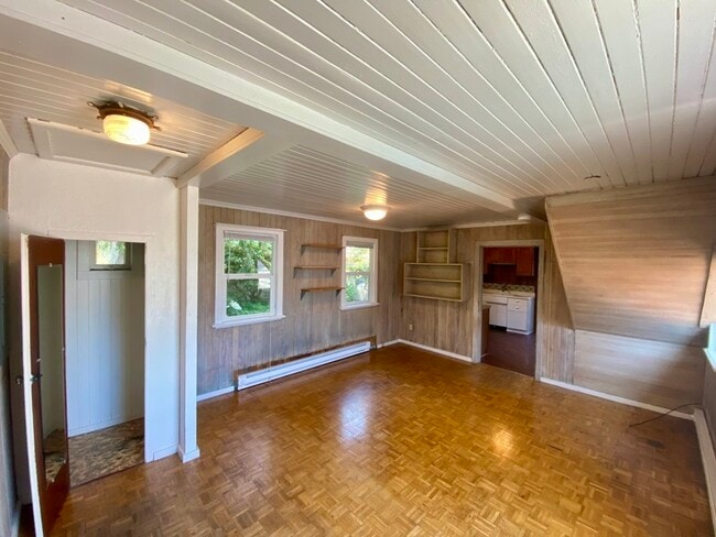 Building Photo - 3126 Portage Bay Pl E