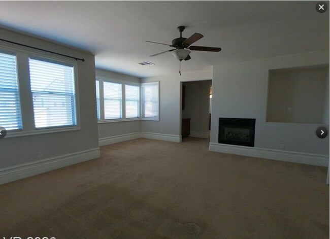 Building Photo - 496 Via Palermo Dr