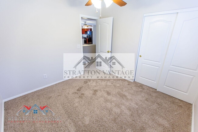 Building Photo - 15792 W Port Au Prince Ln