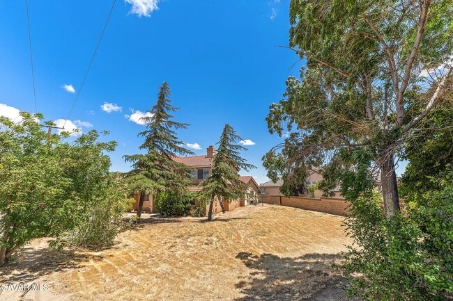 Building Photo - 6118 Quail Way