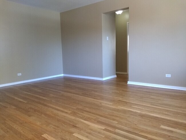 Building Photo - Gorgeous Apartment in Denver!