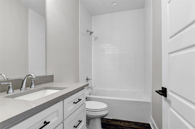 Building Photo - 1808 Aleia Cv