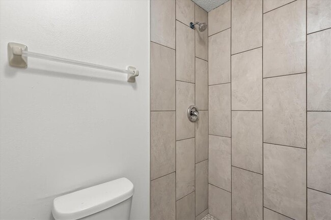 Building Photo - 1222 Woodman Way