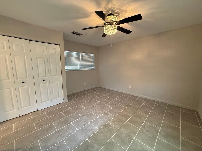 Building Photo - 84 Lake Fairgreen Cir