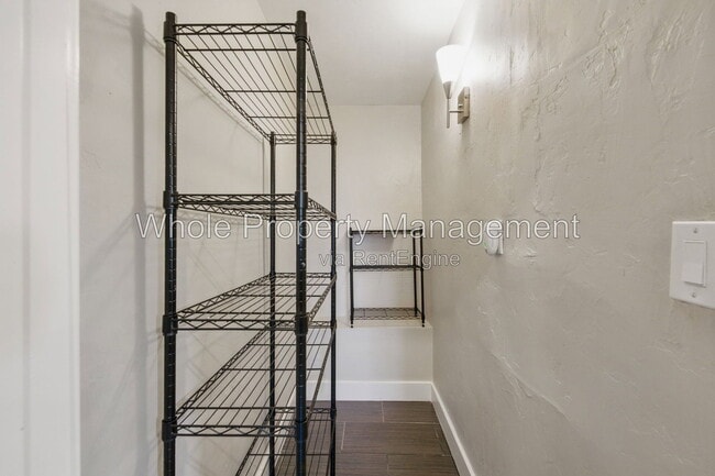 Building Photo - 3454 Lafayette St