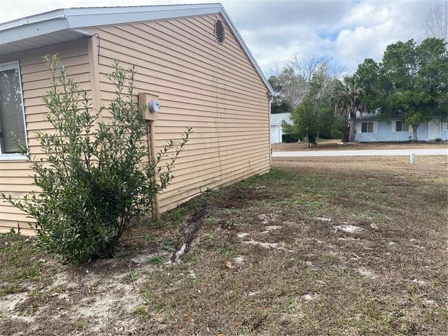 Building Photo - 10871 SW 90th Ct