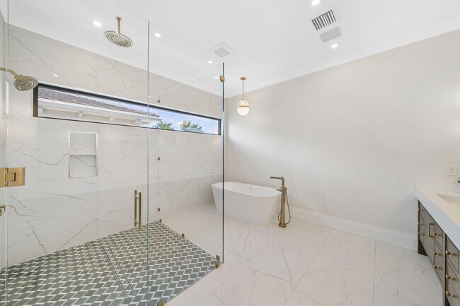 Building Photo - 3192 Blue Cypress Ln