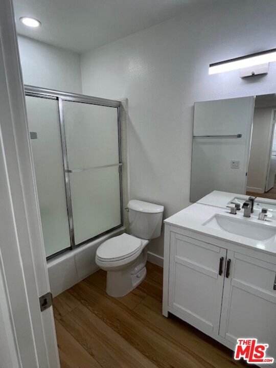 Building Photo - 1738 Palisades Dr