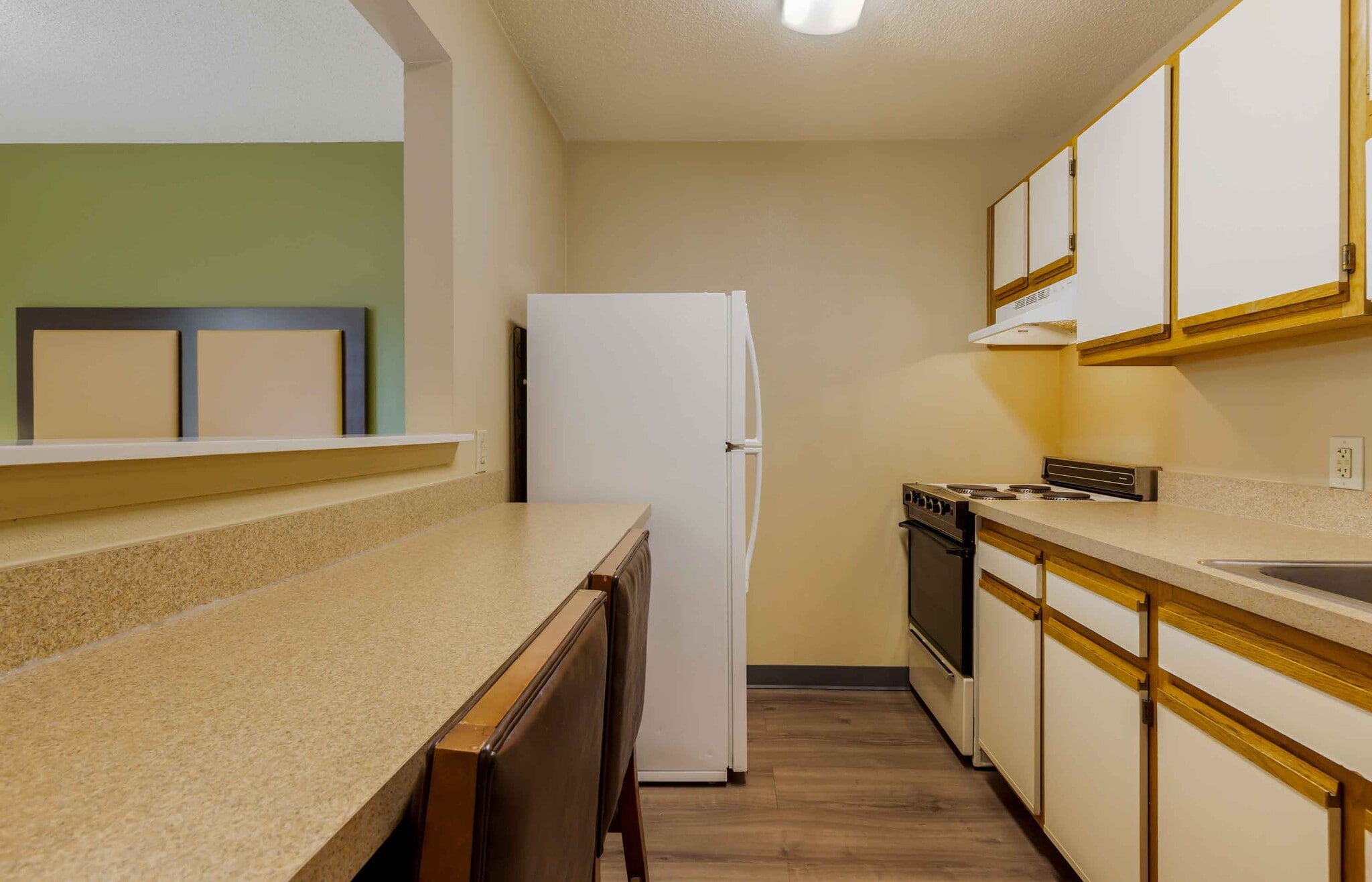 Building Photo - Furnished Studio-Greenville - Haywood Mall
