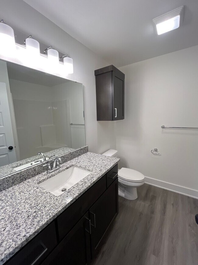 Building Photo - Welcome Home! Beautiful New Build in Republic