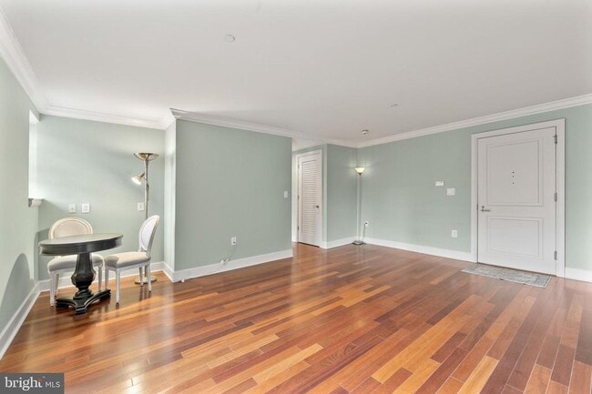 Building Photo - 1701 Locust St